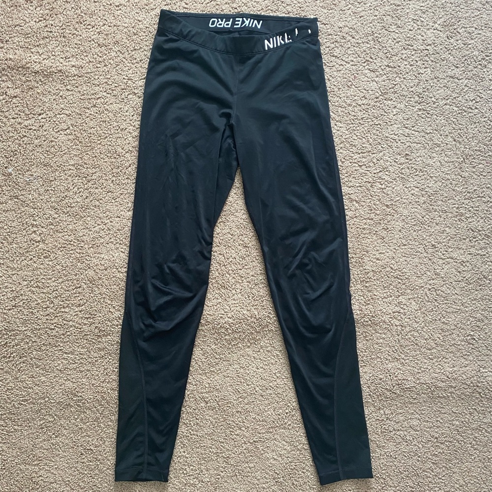 NIKE PRO LEGGINGS🖤